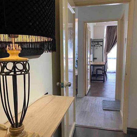 2 Bedroom Apartment Next To Historical Spots Malacca Esterno foto