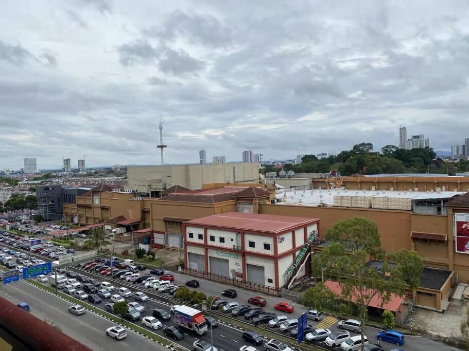 2 Bedroom Apartment Next To Historical Spots Malacca Esterno foto